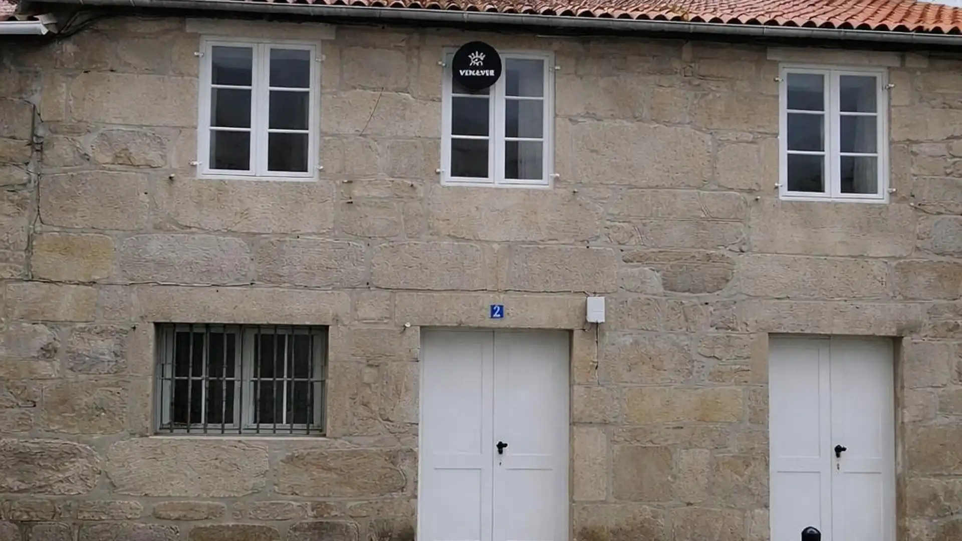 Außenansicht von Einfamilien-Reihenhaus zum Verkauf in Cambados