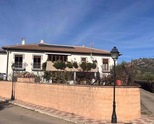 Vista exterior de Casa o xalet en venda en Cuevas del Becerro amb Aire condicionat, Calefacció i Terrassa