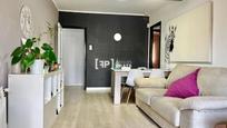 Living room of Flat for sale in  Lleida Capital  with Air Conditioner, Heating and Terrace