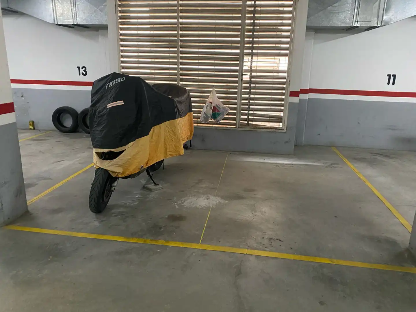 Parkplatz zum Verkauf in Carrer del Brasil, imagen 2