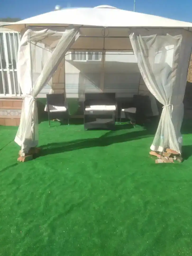Terrassa de Planta baixa en venda en Guillena amb Aire condicionat, Jardí privat i Parquet