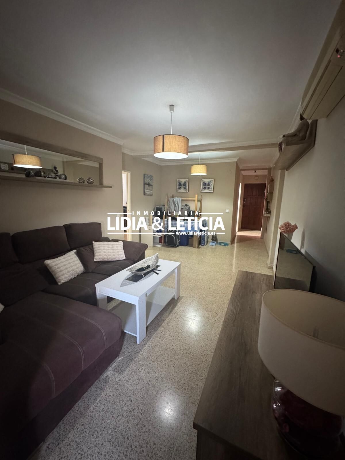 Vista exterior de Piso en venta en Alcalá de Guadaira con Balcón