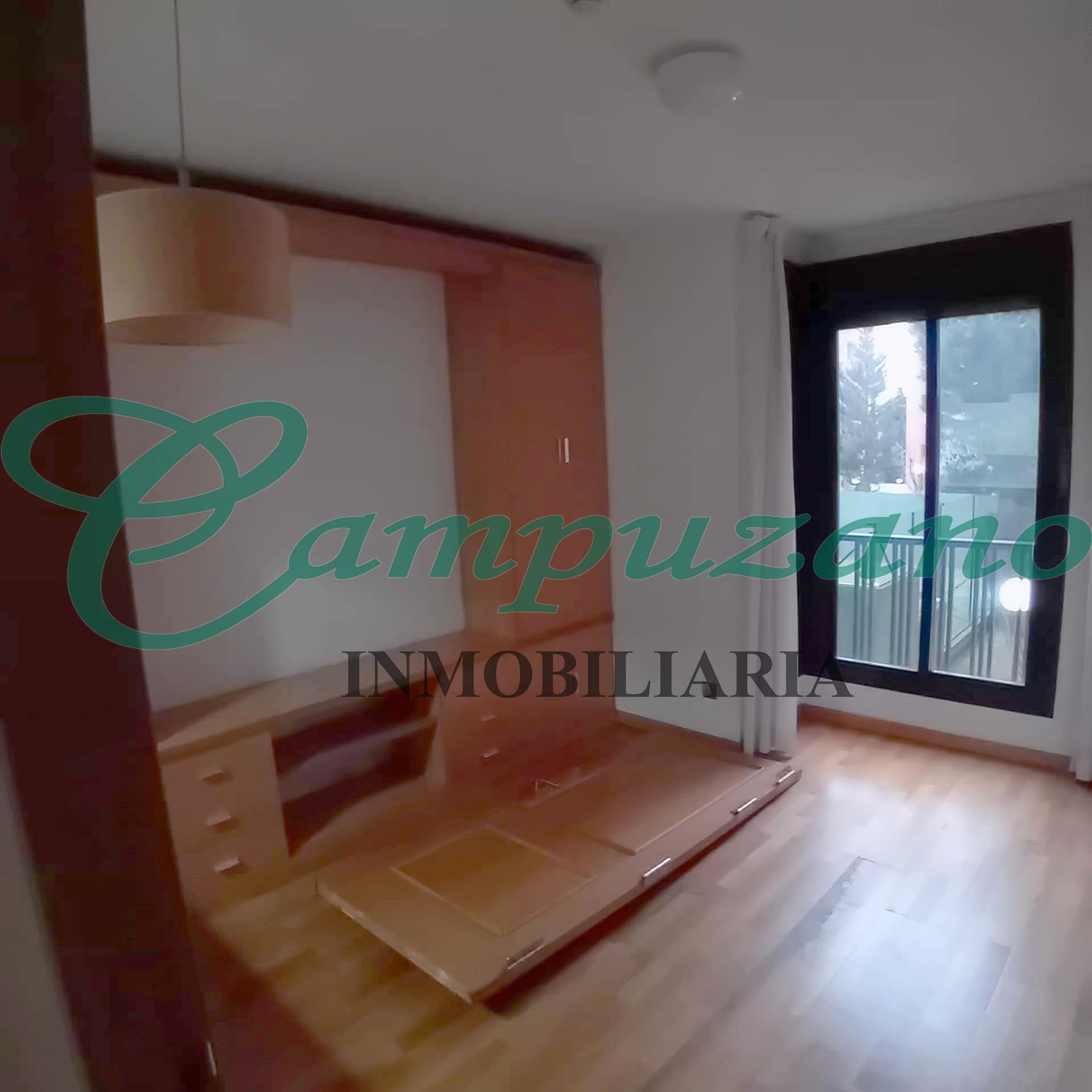Bedroom of Flat for sale in  Madrid Capital  with Air Conditioner, Heating and Alarm