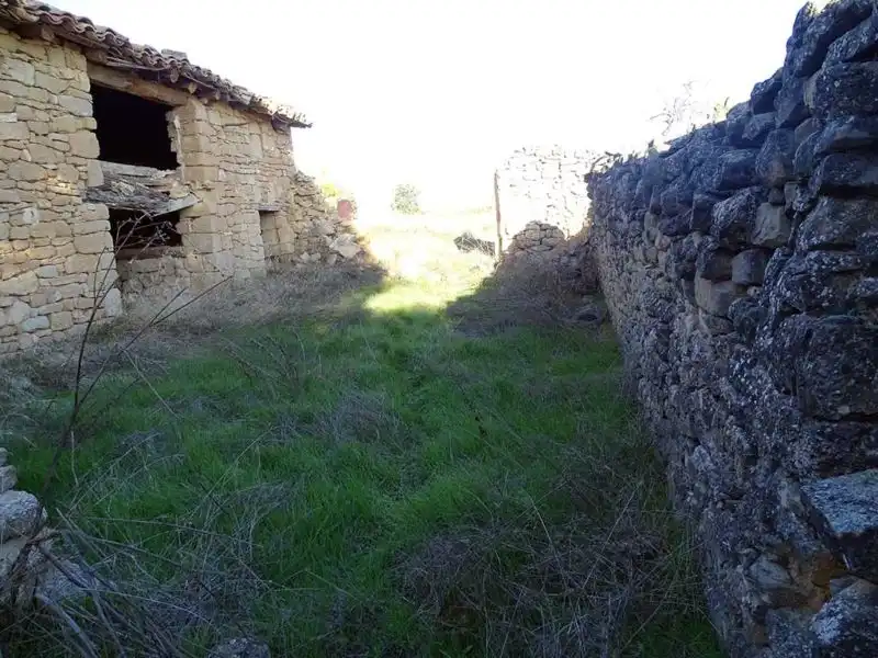 Casa rústica en venda a Torre del Compte, imagen 8