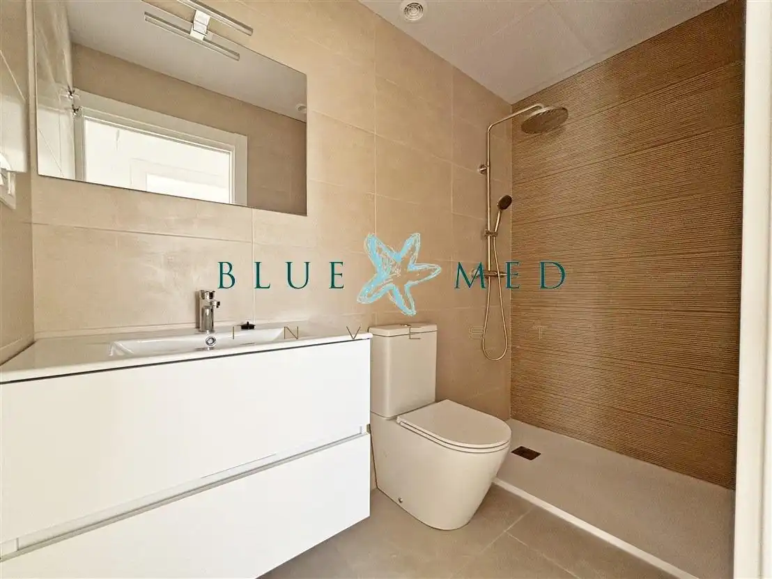 Penthouse with pool for sale in Calle EMBARBACIÓN COLUMBRETES, imagen 24