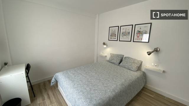 Piso en Alquiler en Campoamor