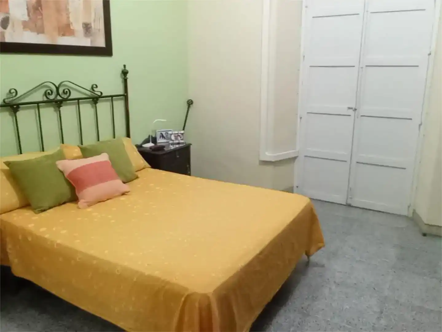 Dormitori de Casa adosada en venda en Bujalance amb Aire condicionat, Piscina i Balcó