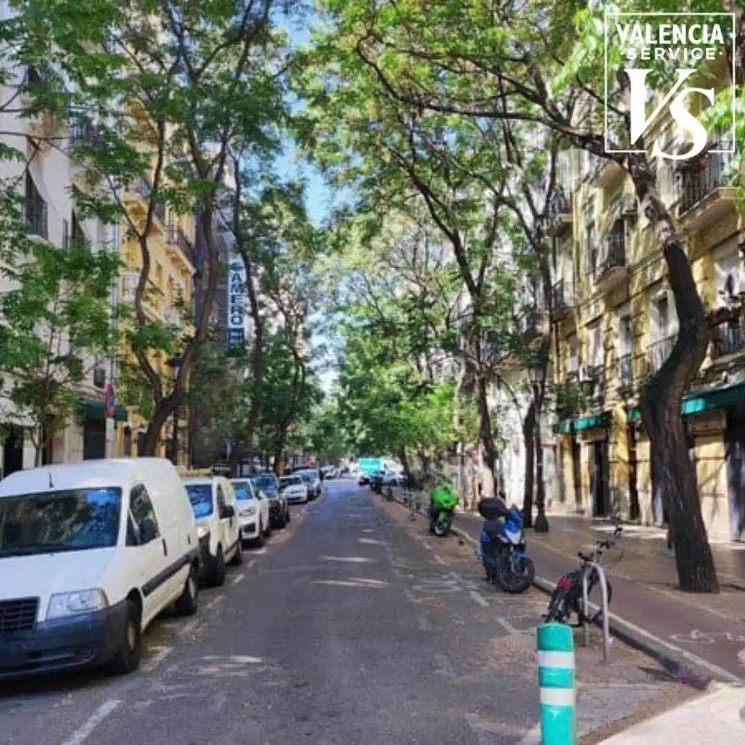Local commercial en cession à L'Eixample, imagen 9