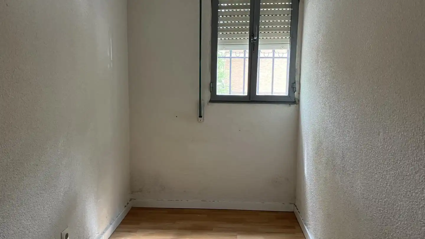 Bedroom of Flat for sale in Madrid