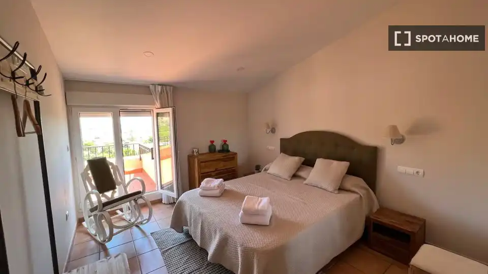 Bedroom of Flat for rent in Corbera  with Air Conditioner, Heating and Furnished