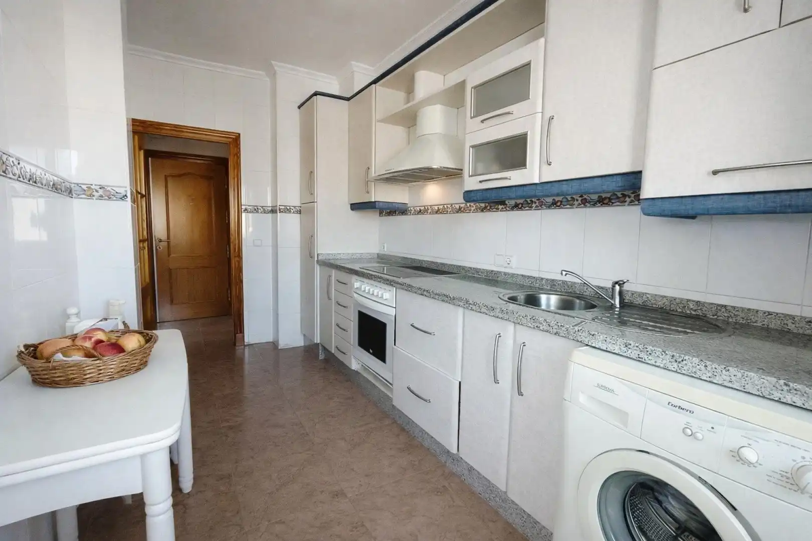 Kitchen of Flat for sale in Roquetas de Mar  with Terrace and Community pool