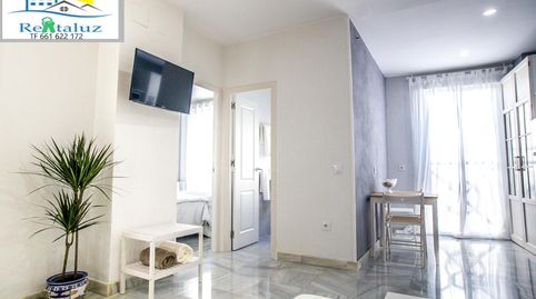 Foto 3 de Apartament de lloguer a Clavel, Barriada España - San Pedro, Jerez de la Frontera