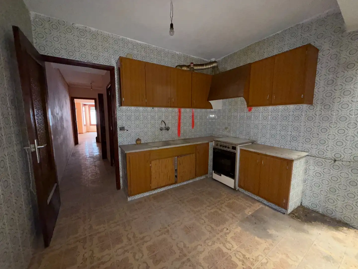 Cuina de Casa adosada en venda en Castellón de la Plana / Castelló de la Plana amb Terrassa i Traster