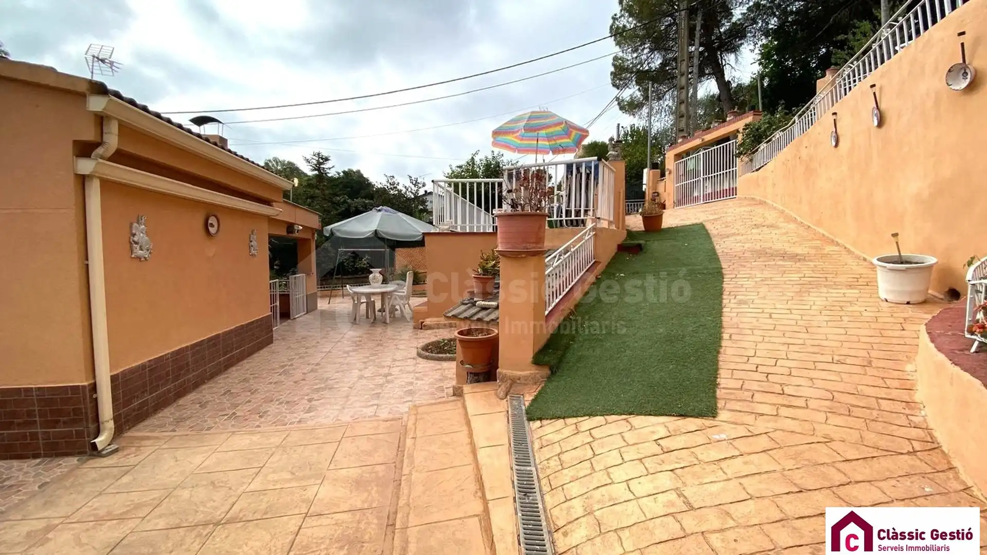 Terraza de Casa o chalet en venta en Vacarisses con Trastero