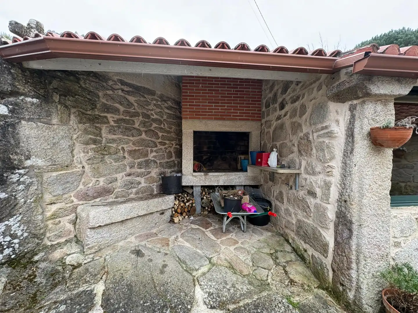 Terrace of Houses for rent in Covelo  with Private garden, Swimming Pool and Furnished