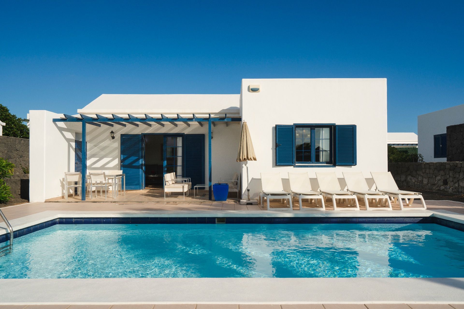 Swimming pool of House or chalet for sale in Yaiza  with Private garden, Terrace and Swimming Pool