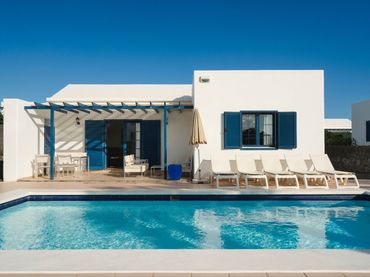 Bungalow con piscina en venta en Castillo del Águila