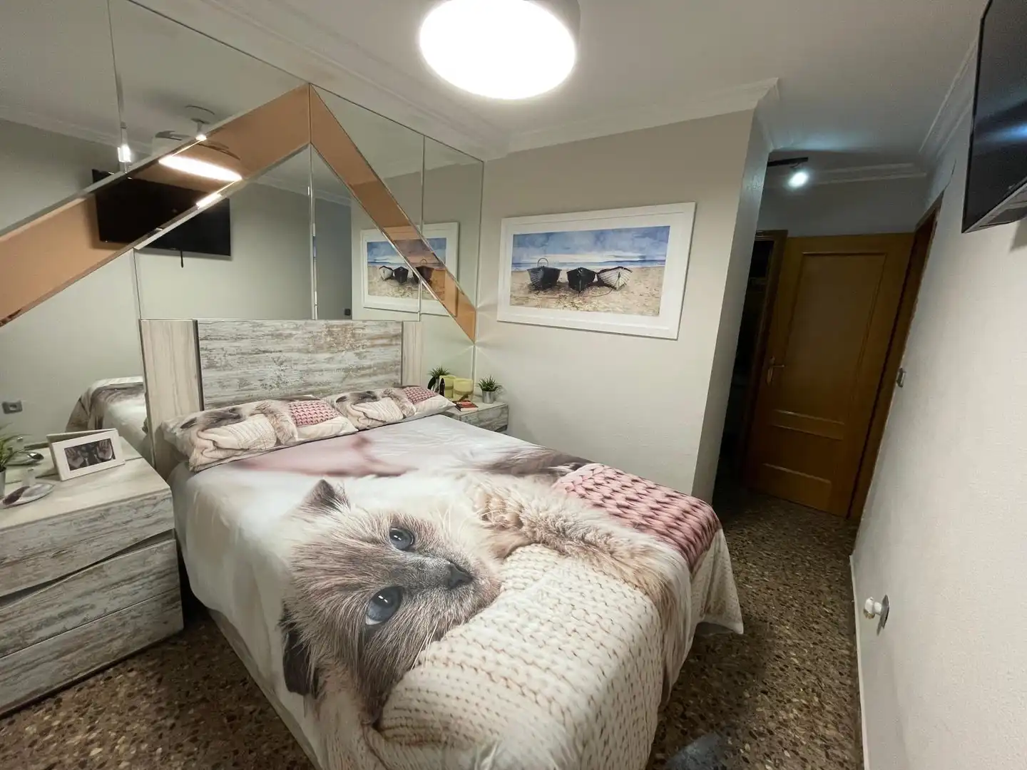 Bedroom of Apartments for sale in Manises  with Air Conditioner, Terrace and Storage room