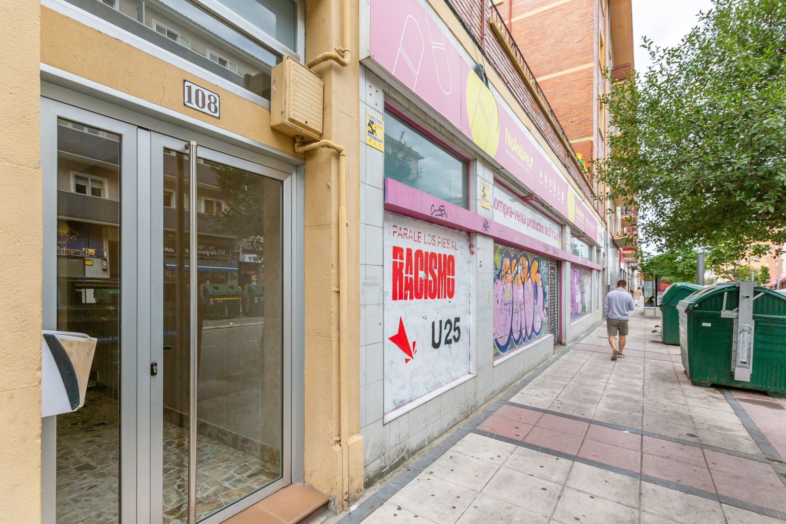 Vista exterior de Pis en venda en  Pamplona / Iruña amb Calefacció, Parquet i Balcó