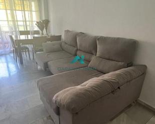 Living room of Flat for sale in Marbella  with Balcony