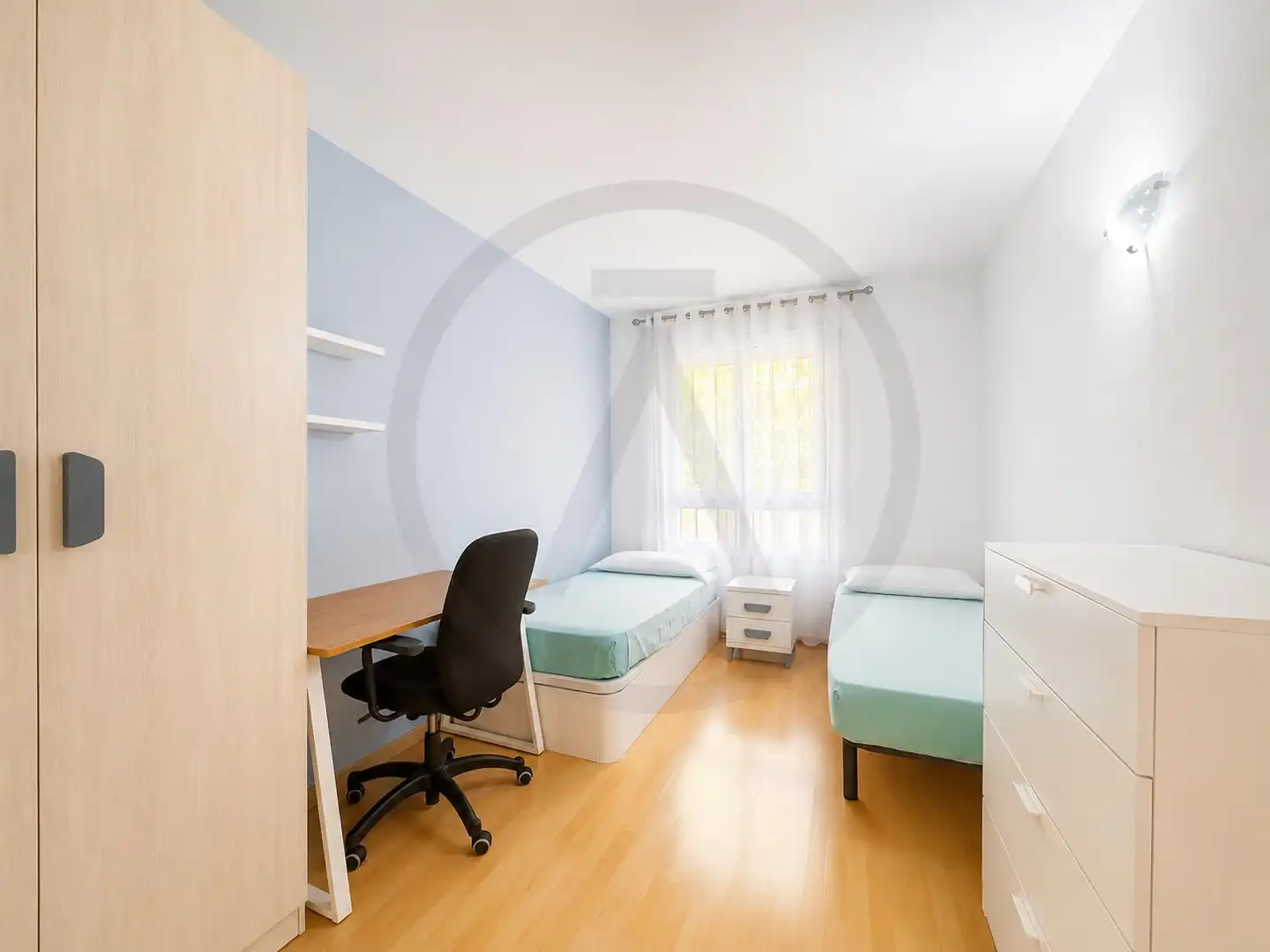 Dormitori de Pis en venda en Terrassa amb Aire condicionat, Calefacció i Parquet
