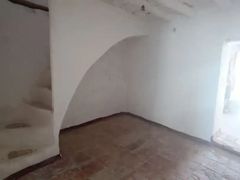 Casa adosada en venda en Alozaina