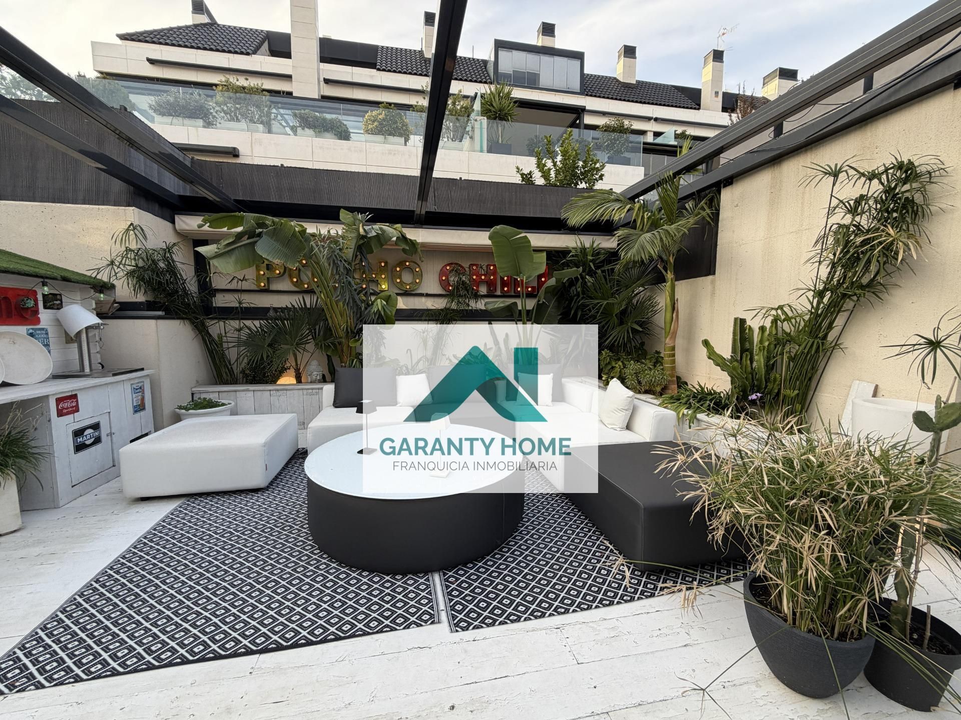 Terrassa de Dúplex en venda en Boadilla del Monte amb Aire condicionat, Calefacció i Jardí privat