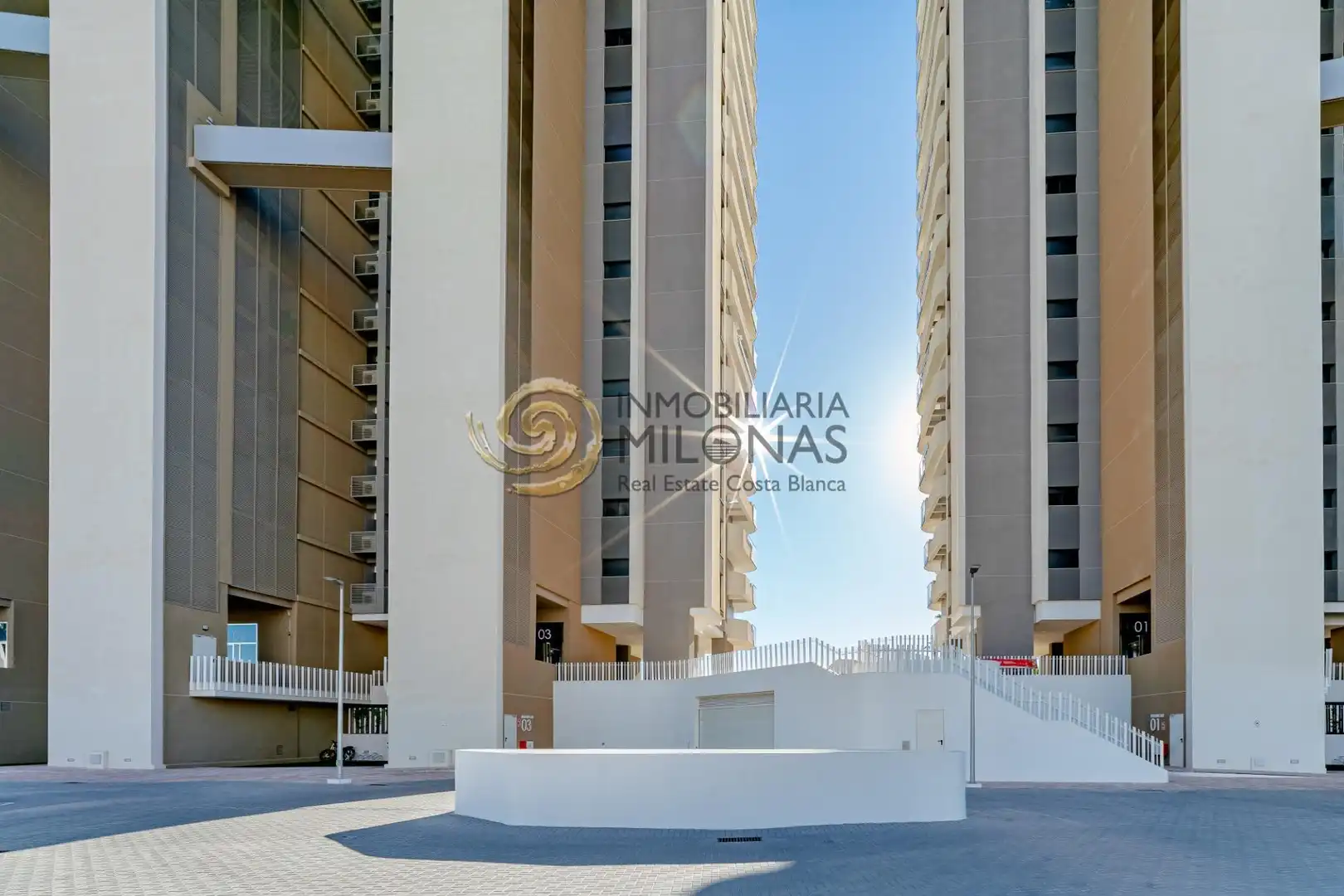 Vista exterior de Apartament en venda en Benidorm amb Aire condicionat, Terrassa i Traster