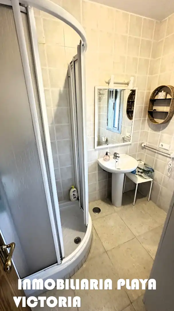 Baño de Casa o chalet en venta en Conil de la Frontera con Aire acondicionado, Jardín privado y Piscina