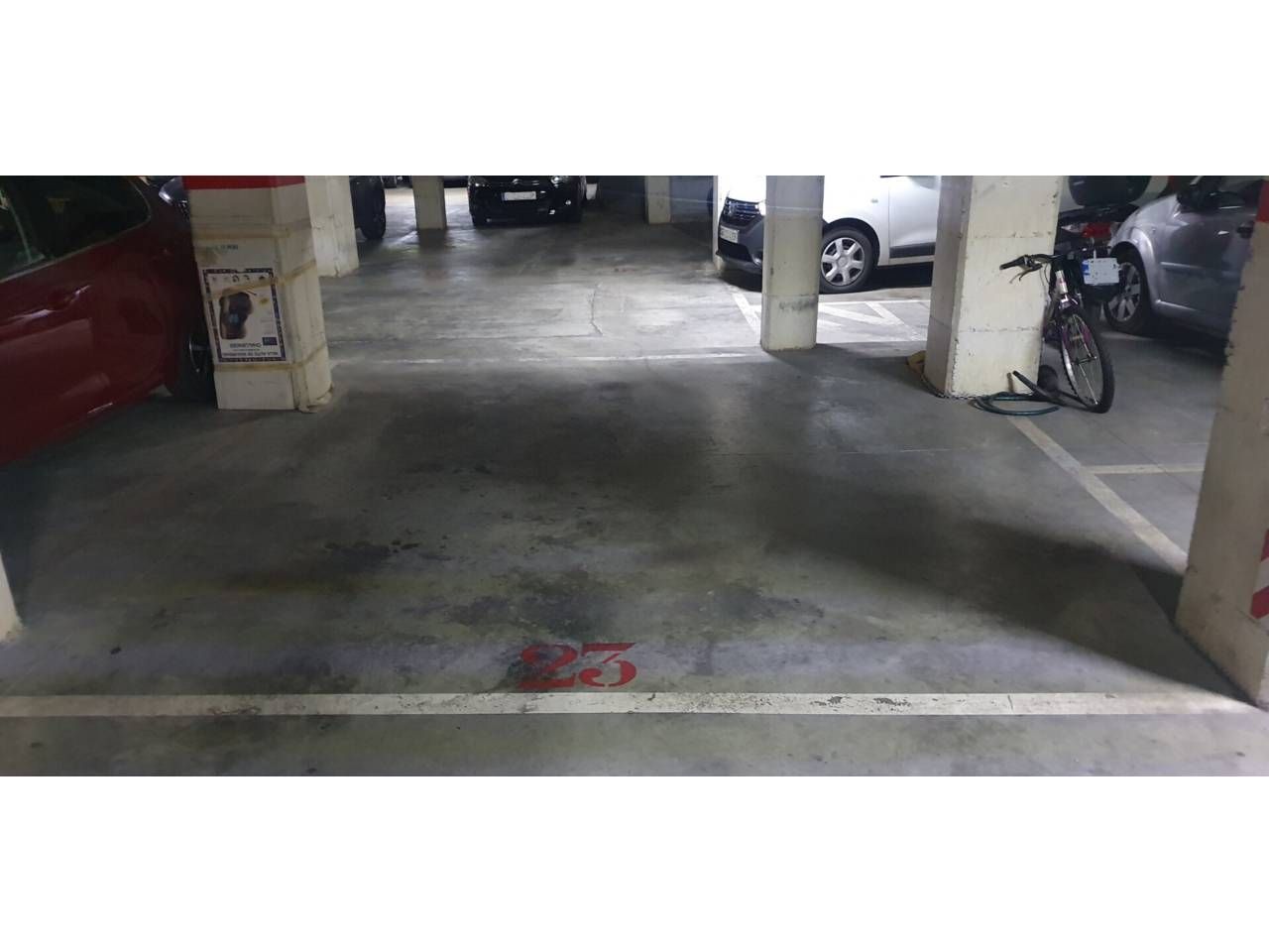 Parking of Garage to rent in Badalona