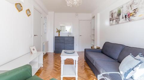 Foto 2 de Piso de alquiler en Avenida del Doctor Federico Rubio y Galí, Ciudad Universitaria,  Madrid Capital