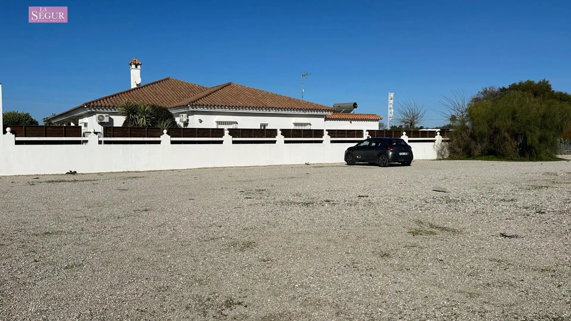 Vista exterior de Finca rústica en venta en Barbate con Aire acondicionado, Jardín privado y Terraza