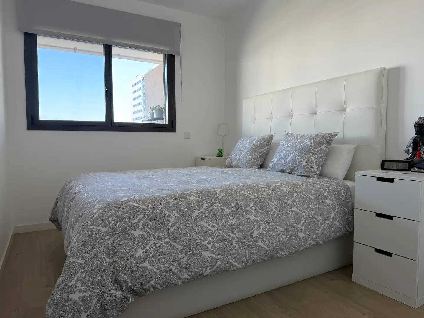 Habitación de Piso en venta en Badalona con Balcón y Piscina comunitaria
