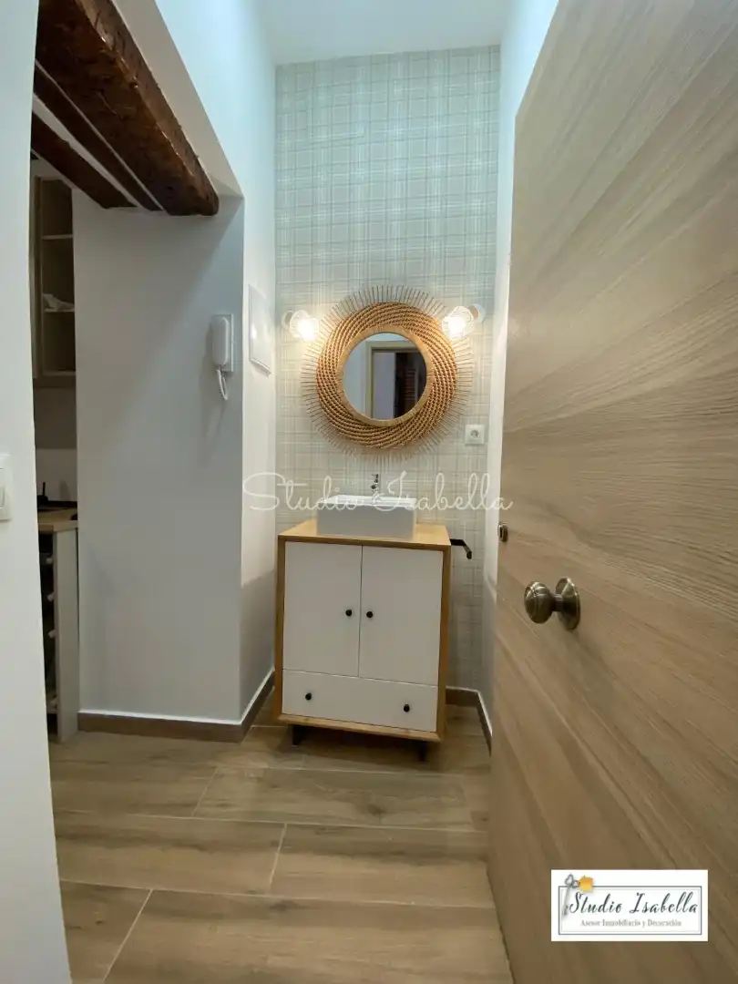 Bathroom of Lofts for rent in Toledo  with Air Conditioner, Heating and Furnished