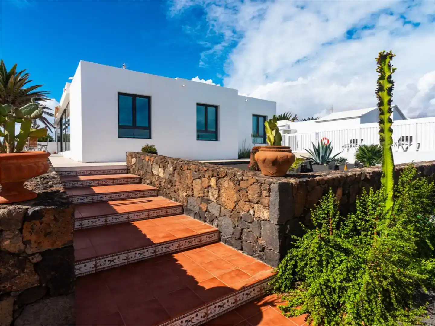 Vista exterior de Casa o chalet en venta en Teguise con Jardín privado y Piscina
