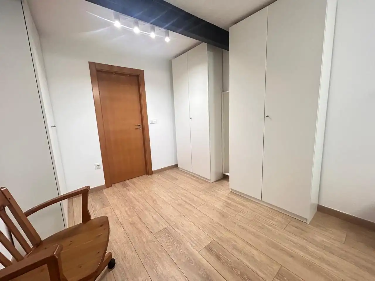 Piso de alquiler en Gijón  con Calefacción y Amueblado