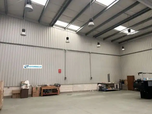 Local en venda en Pinseque amb Aire condicionat, Calefacció i Moblat