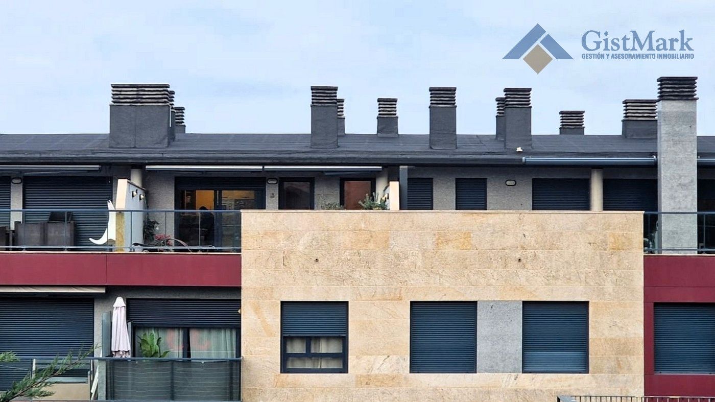 Exterior view of Attic for sale in Baiona  with Air Conditioner, Heating and Parquet flooring