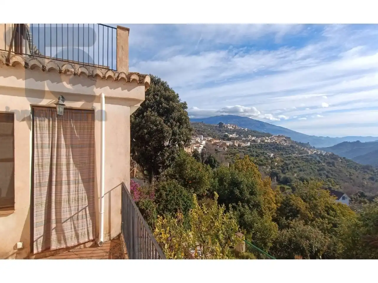 Vista exterior de Finca rústica en venda en Albuñuelas amb Jardí privat i Terrassa