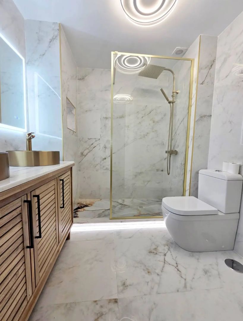 Baño de Apartamento en venta en Ayamonte con Aire acondicionado, Jardín privado y Amueblado