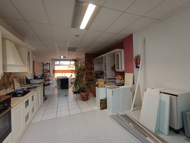 Local comercial en Alquiler en Sabino Arana Kalea en Sopela