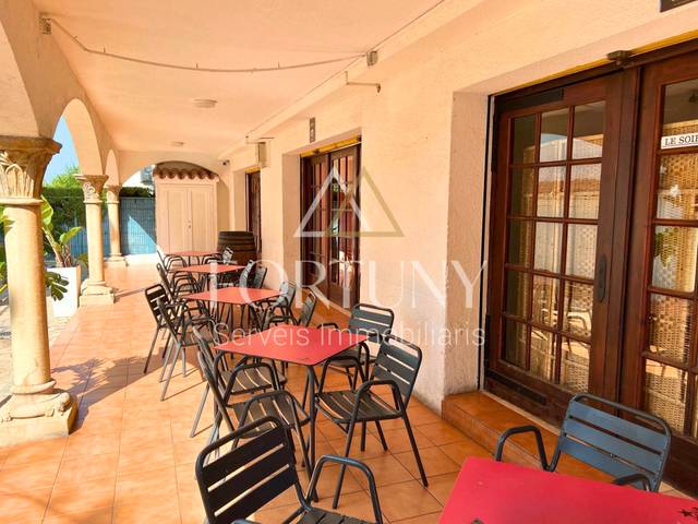 Local comercial en Venta en Avinguda Vilafortuny en Jardins de Vilafortuny- Mas d'en Bosch