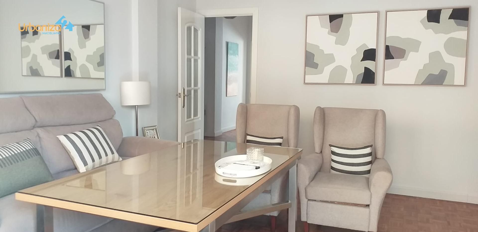Dining room of Flat for sale in Badajoz Capital  with Air Conditioner, Heating and Parquet flooring