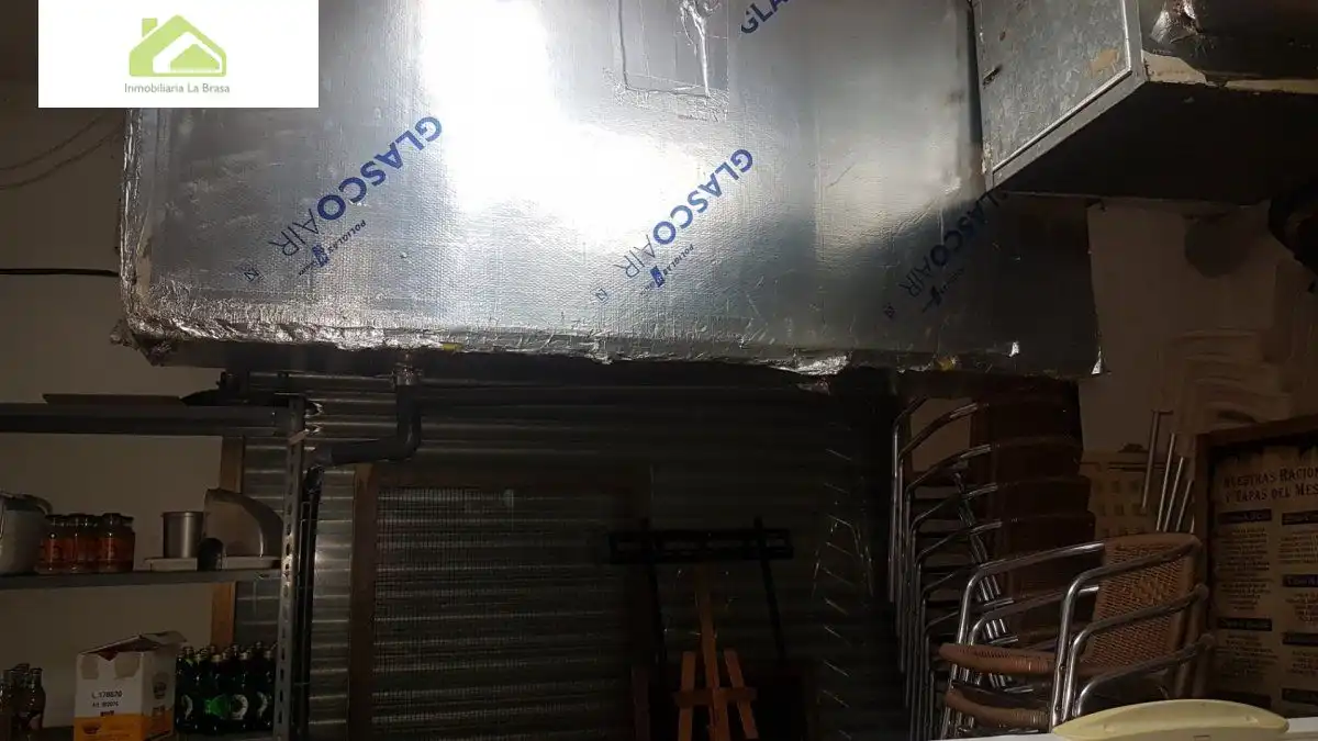 Local comercial en venda a Casco Antiguo, imagen 7