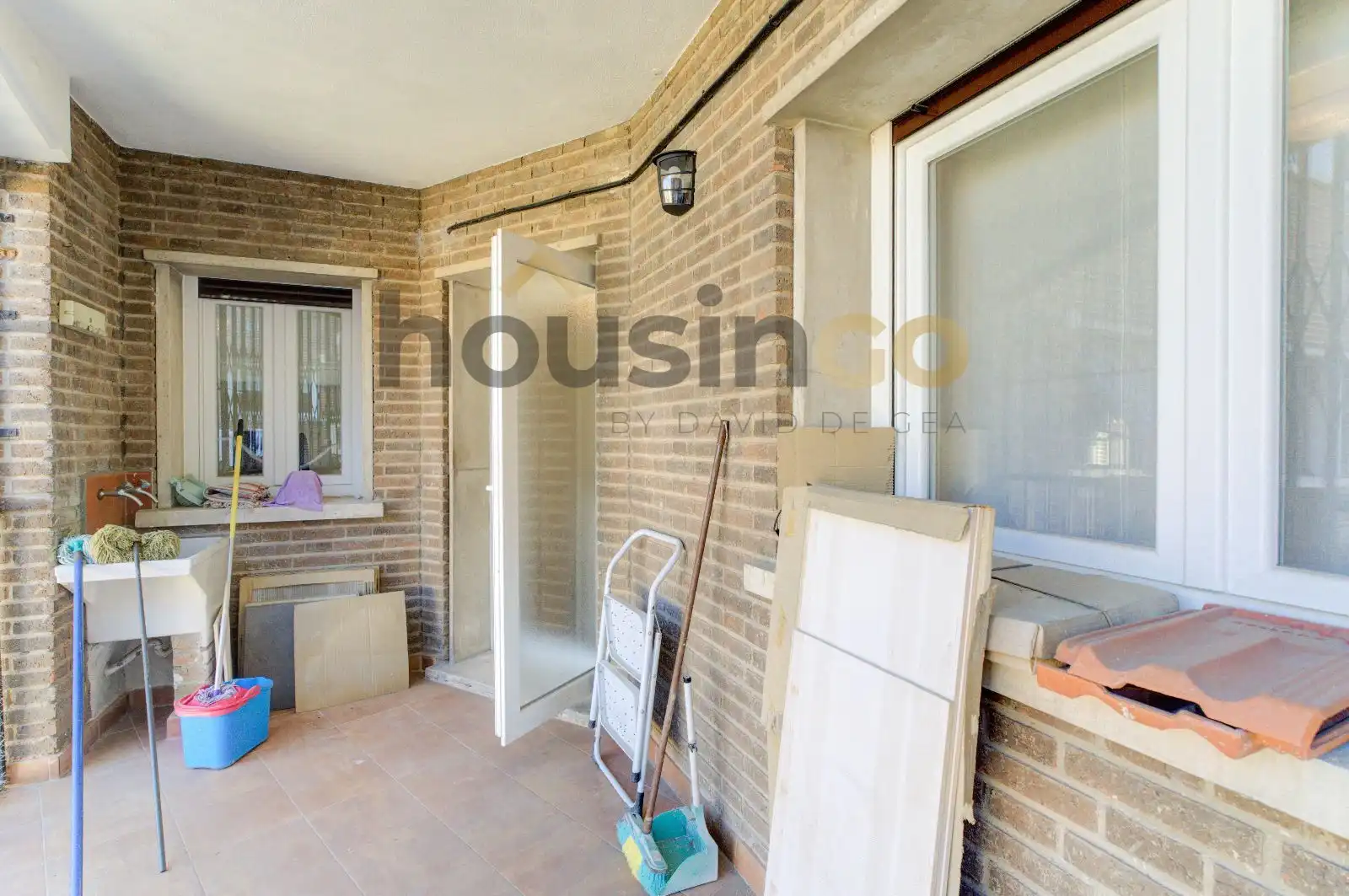 Exterior view of Flat for rent in Madrid  with Air Conditioner, Parquet flooring and Terrace
