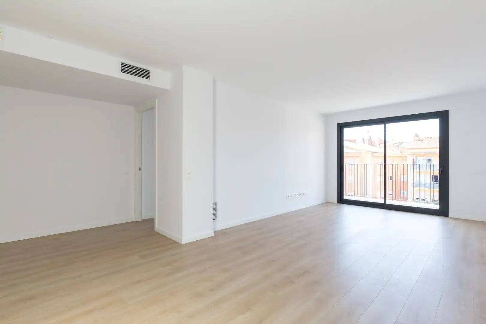 Flat for sale in JOSEP RICART, Roses - Castellbell