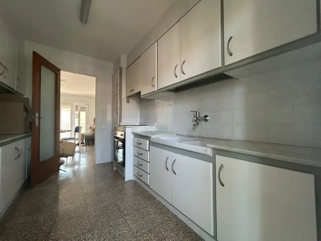 Piso con ascensor en venta en Calle Apostol Santiago, imagen 13