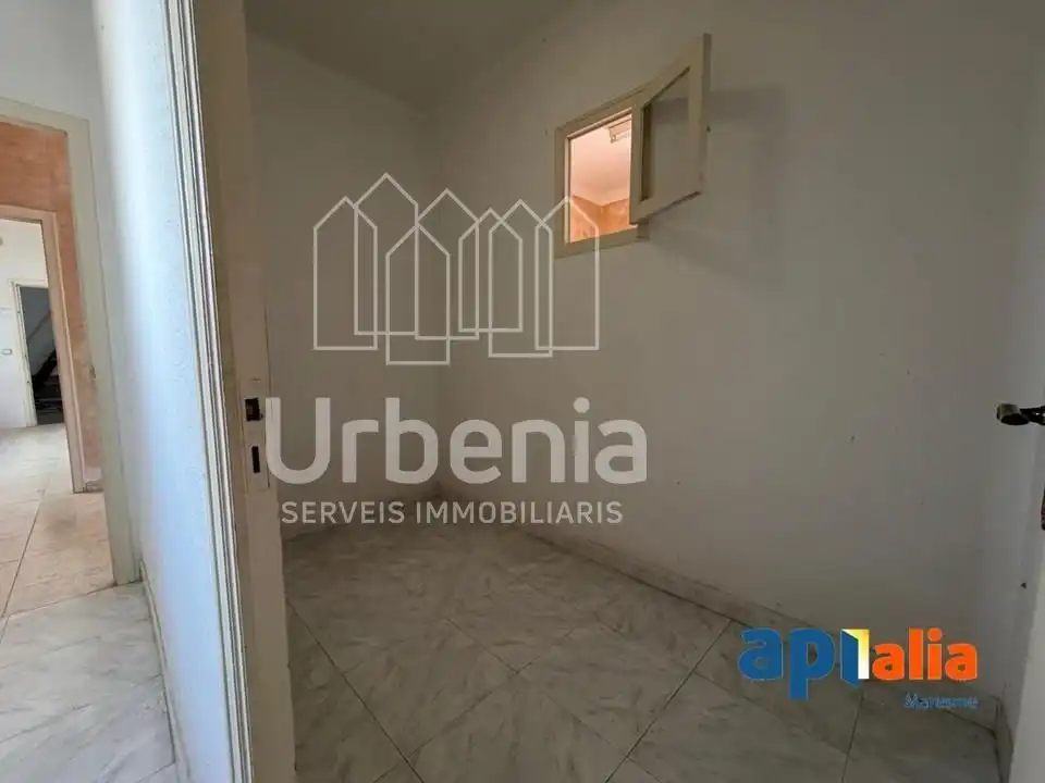 Habitación de Casa o chalet en venta en Vilassar de Mar con Trastero y Piscina
