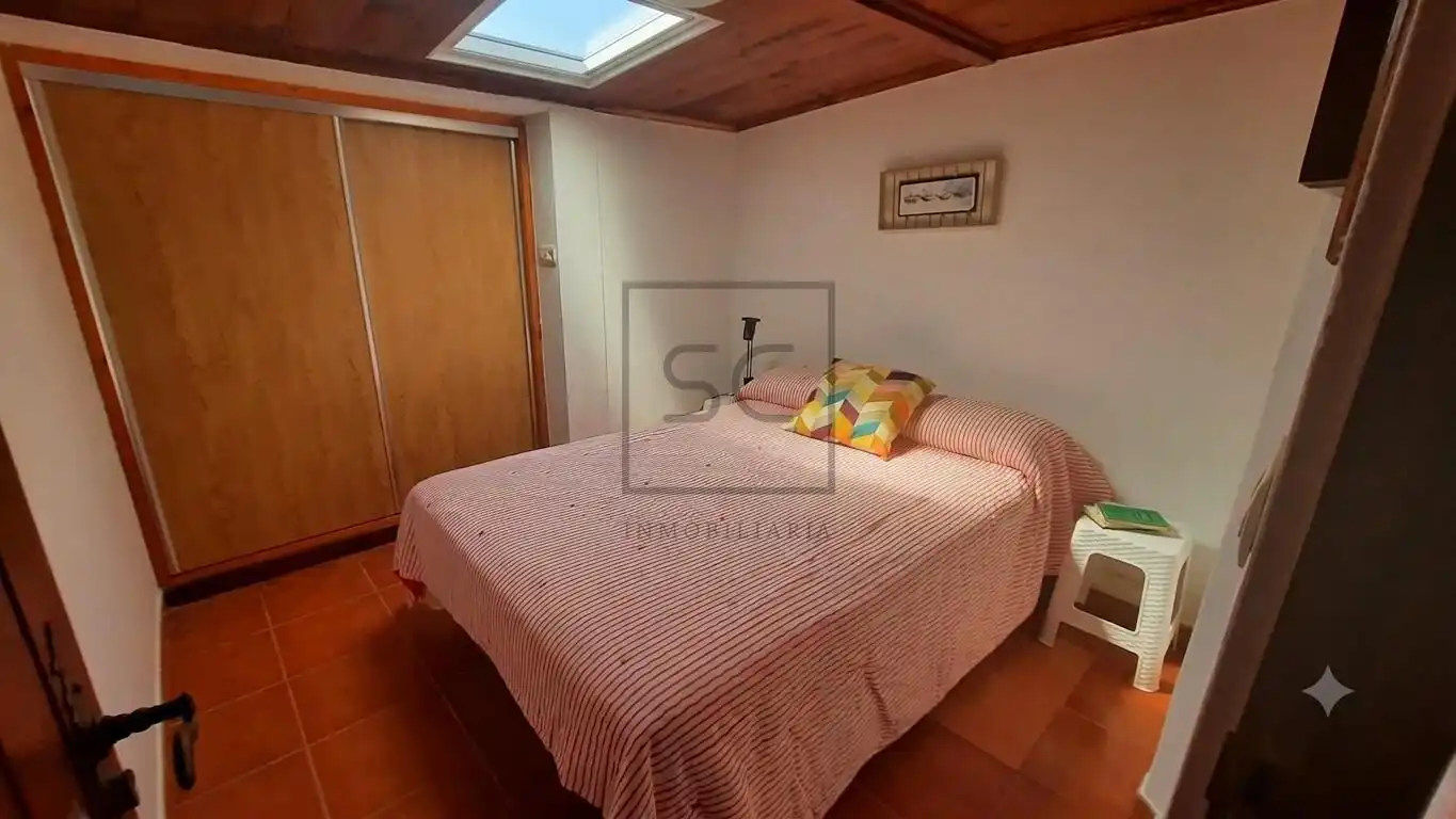 Habitación de Casa o chalet en venta en Ferrol con Jardín privado, Terraza y Amueblado