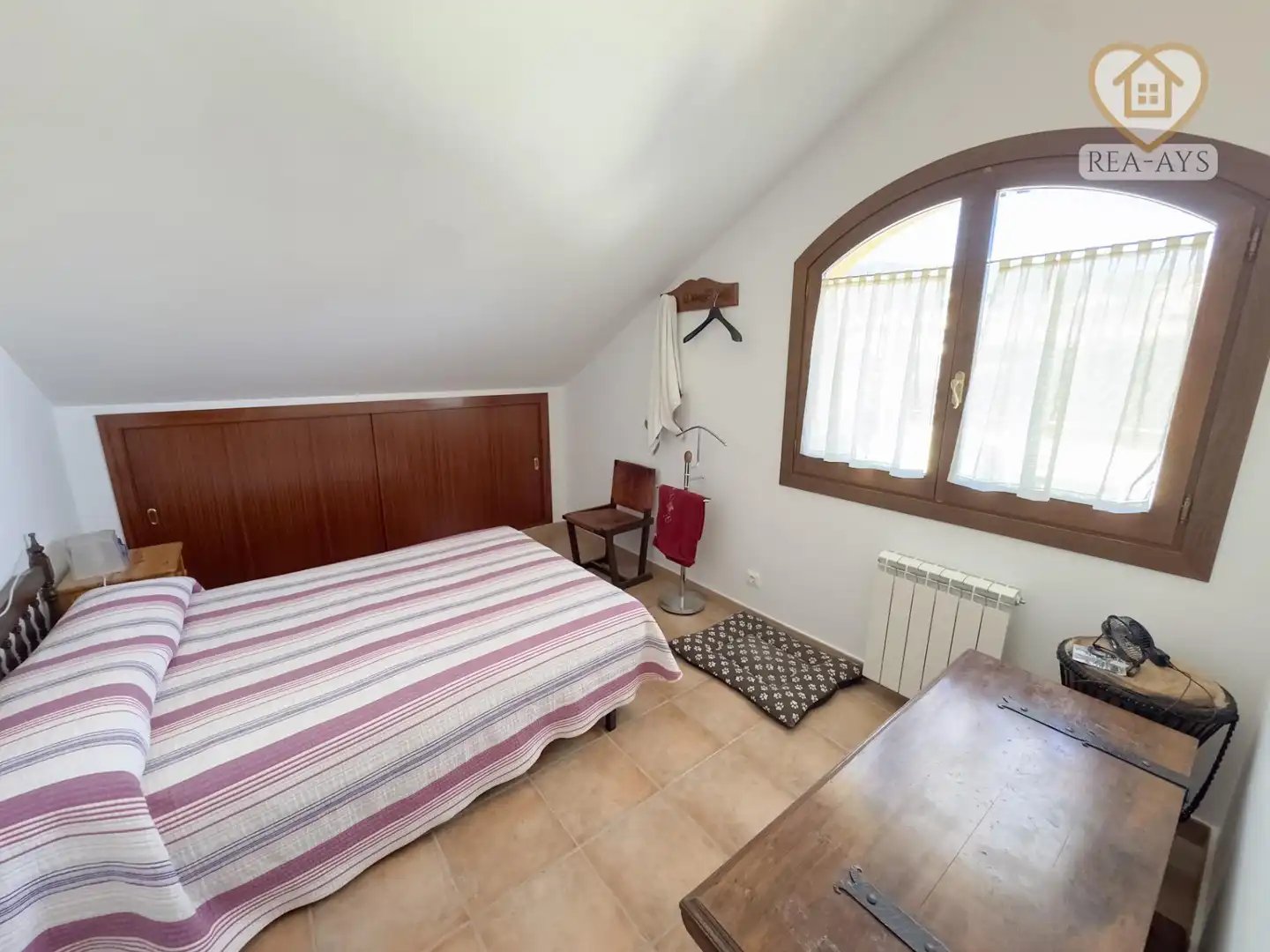Habitación de Casa o chalet en venta en Albinyana con Jardín privado, Terraza y Amueblado